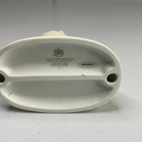 Precious Moments 1992 Limited Edition Figurine "An Event Worth Wading For" 1991 - Picture 10 of 11